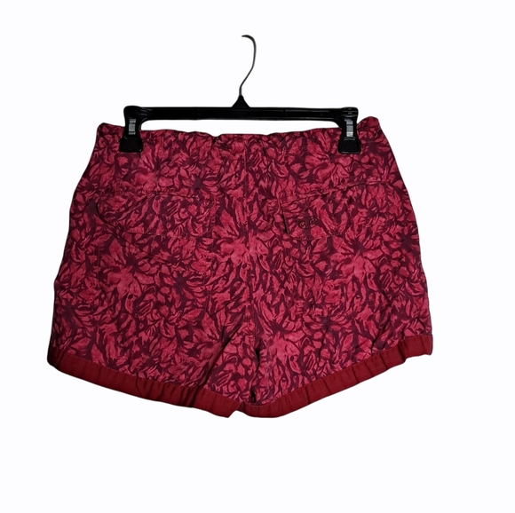 American eagle With Hawaiian Floral Print size 4 - Picture 2 of 4